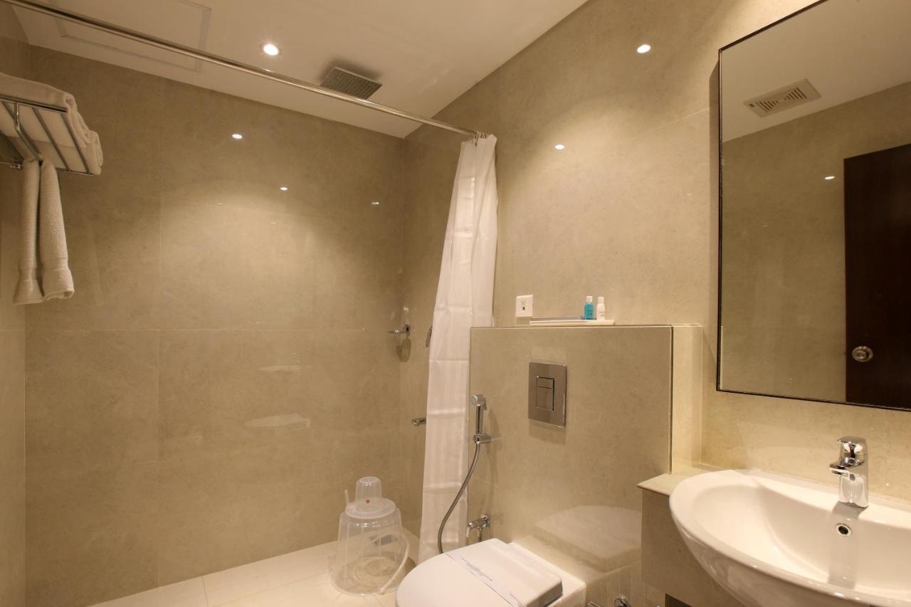 Hotel Park Residency Kuttiyadi Kuttyadi Buitenkant foto