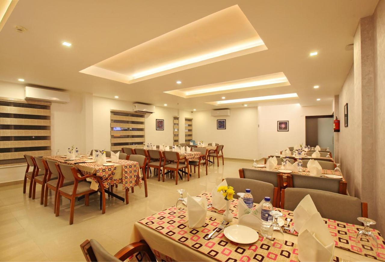 Hotel Park Residency Kuttiyadi Kuttyadi Buitenkant foto