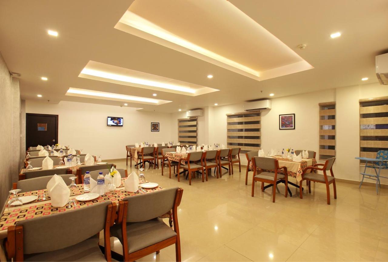Hotel Park Residency Kuttiyadi Kuttyadi Buitenkant foto